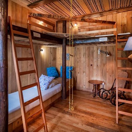 Bed and Breakfast Goute La Vie Marchamp Esterno foto
