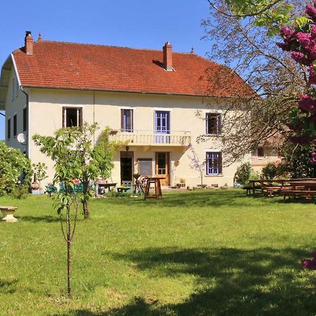 Bed and Breakfast Goute La Vie Marchamp Esterno foto