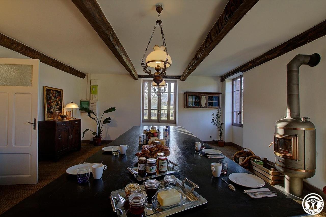 Bed and Breakfast Goute La Vie Marchamp Esterno foto