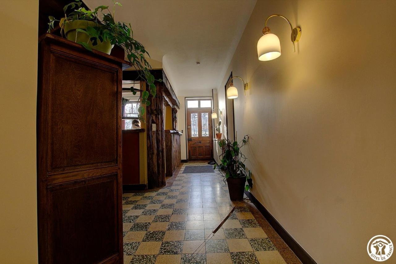 Bed and Breakfast Goute La Vie Marchamp Esterno foto
