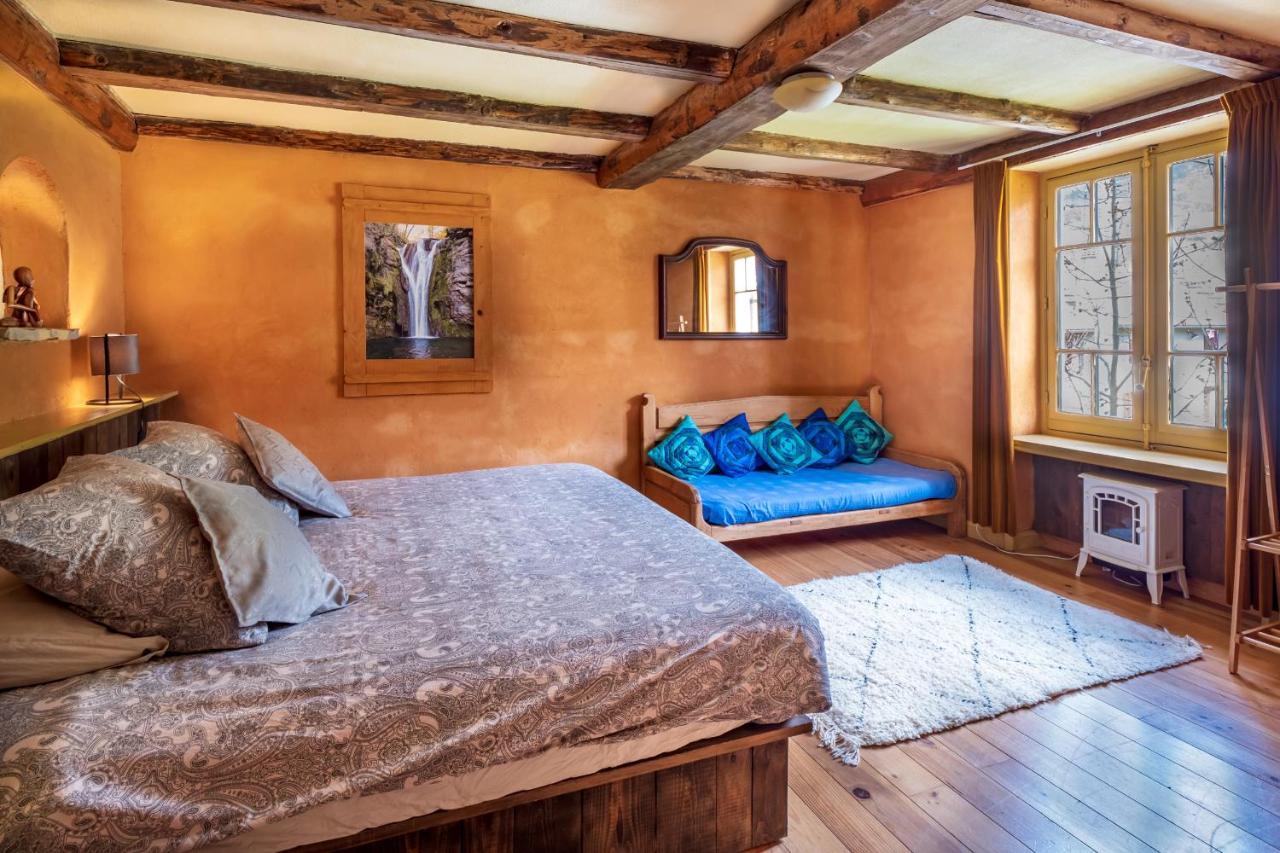 Bed and Breakfast Goute La Vie Marchamp Esterno foto